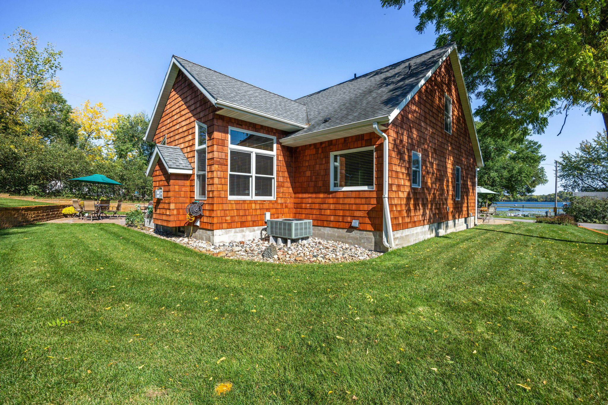 08_Exterior