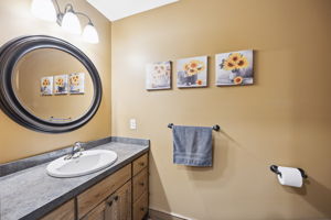 28_Interior