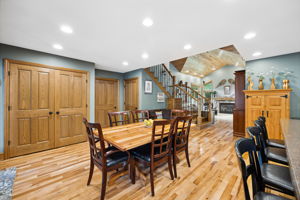 13_Interior