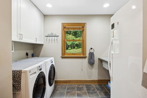 29_Interior