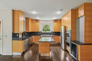 Maple St-1306-013.jpg