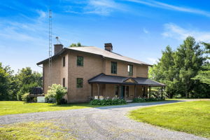  Photo 0