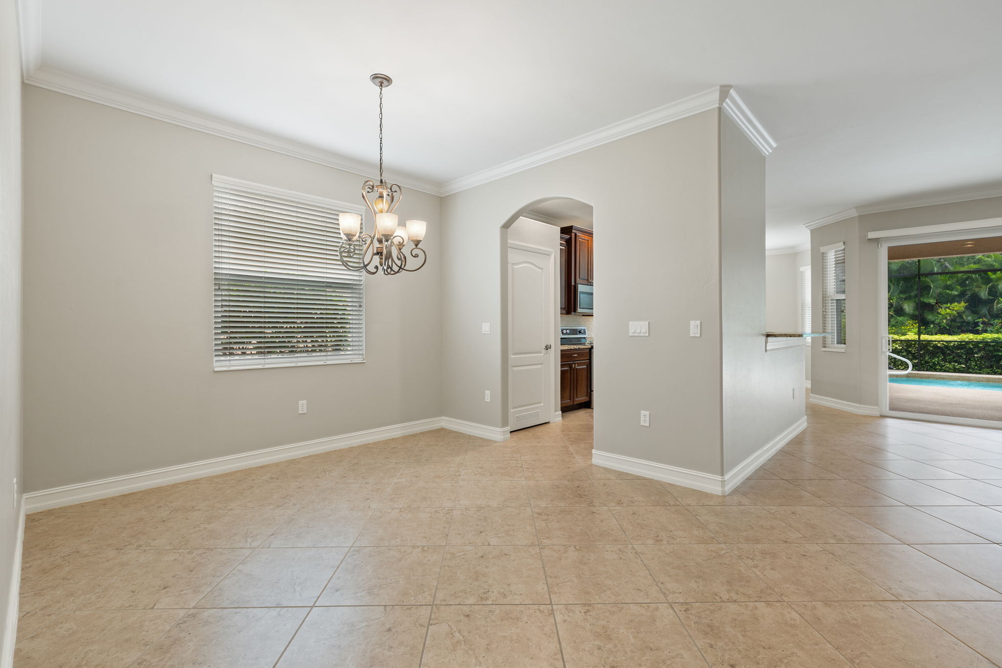 Dining Room 2 of 2