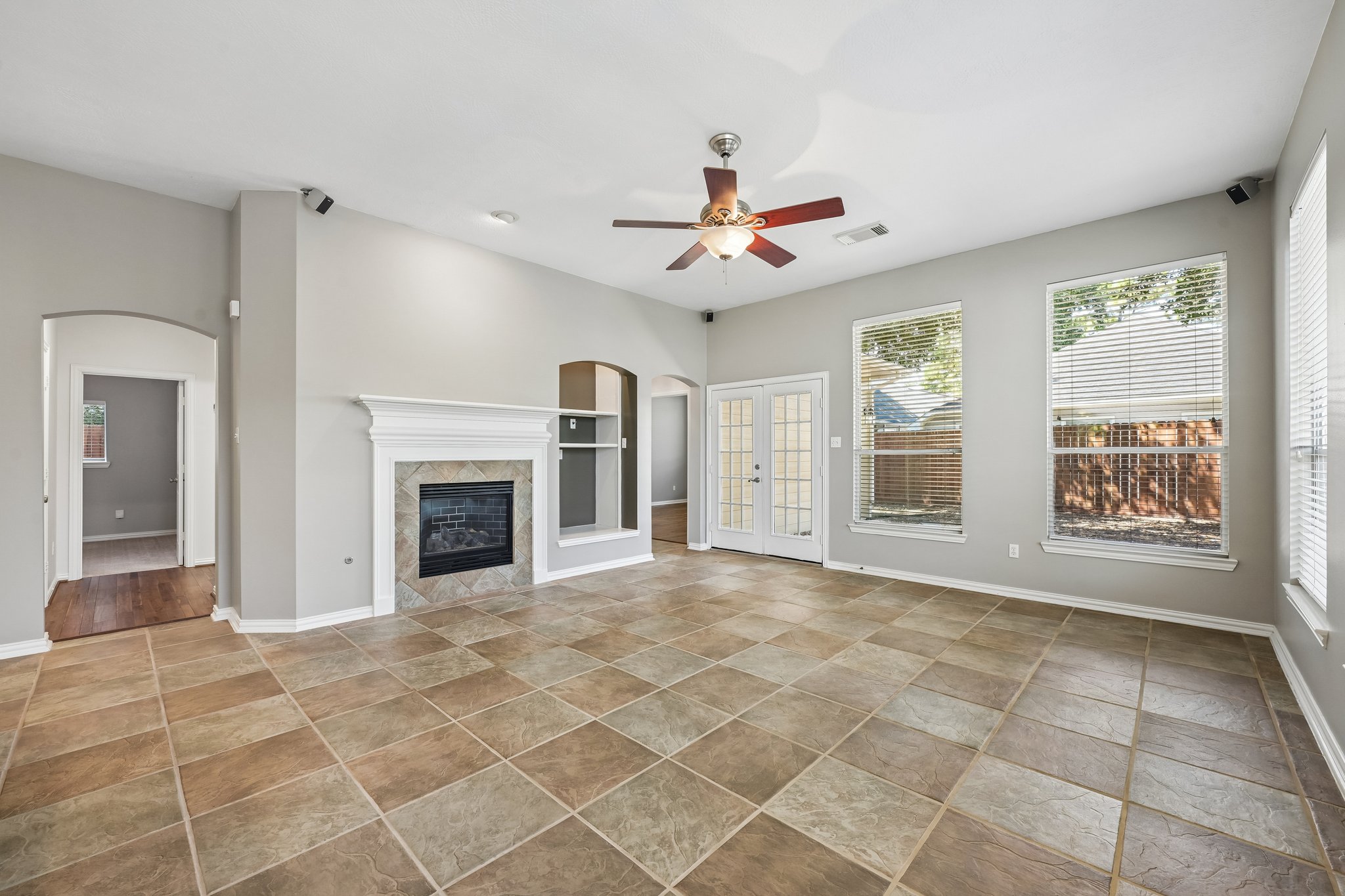 Red Laurel Ct-S2308-010.jpg