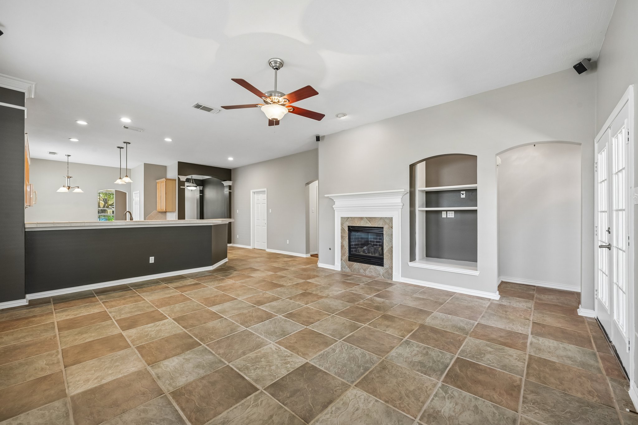 Red Laurel Ct-S2308-011.jpg