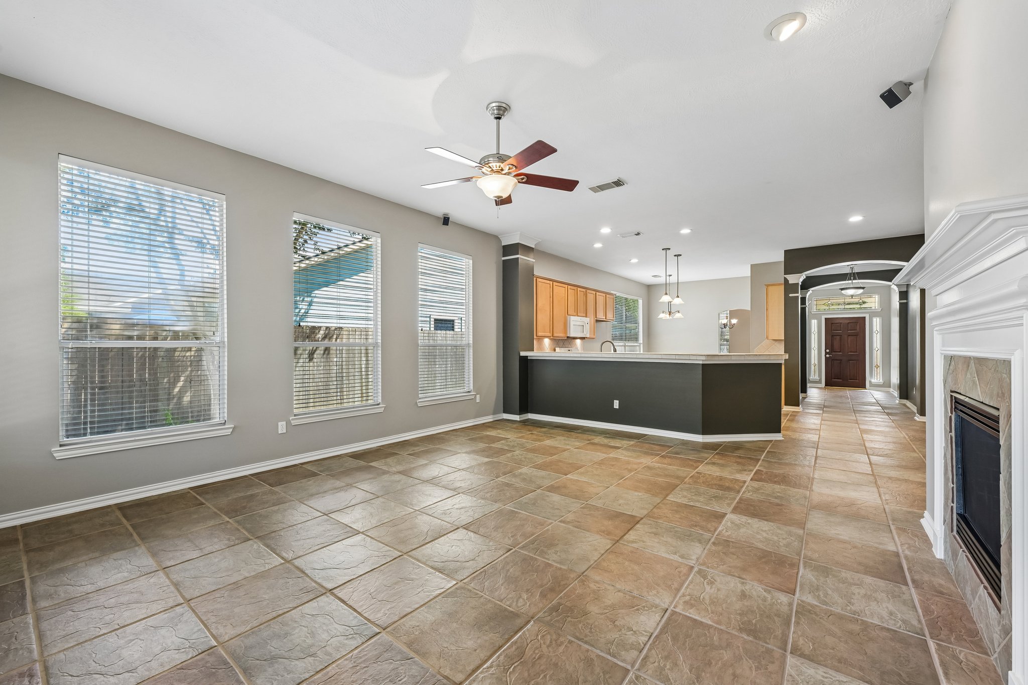 Red Laurel Ct-S2308-013.jpg