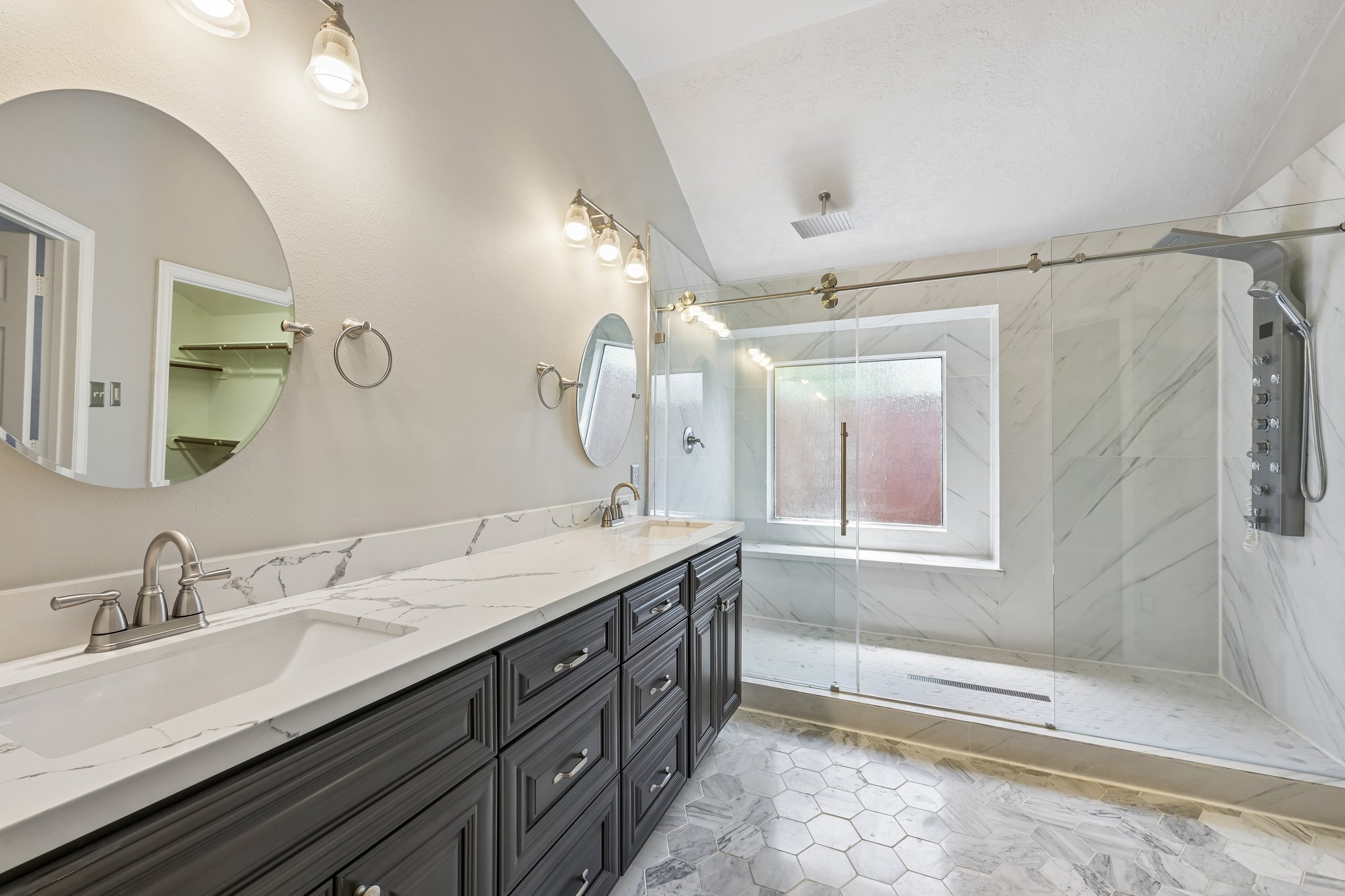 Red Laurel Ct-S2308-034.jpg