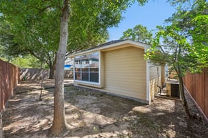 Red Laurel Ct-S2308-043.jpg