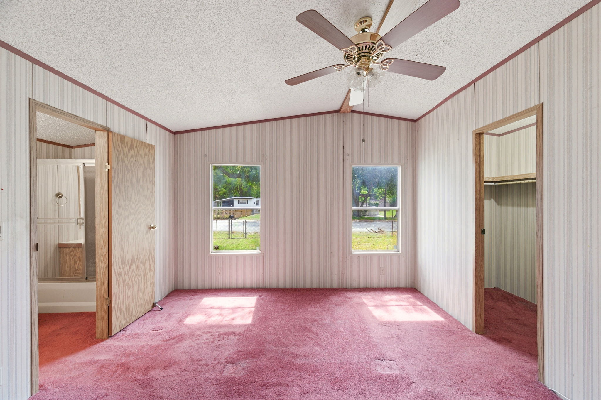Interiors (12)