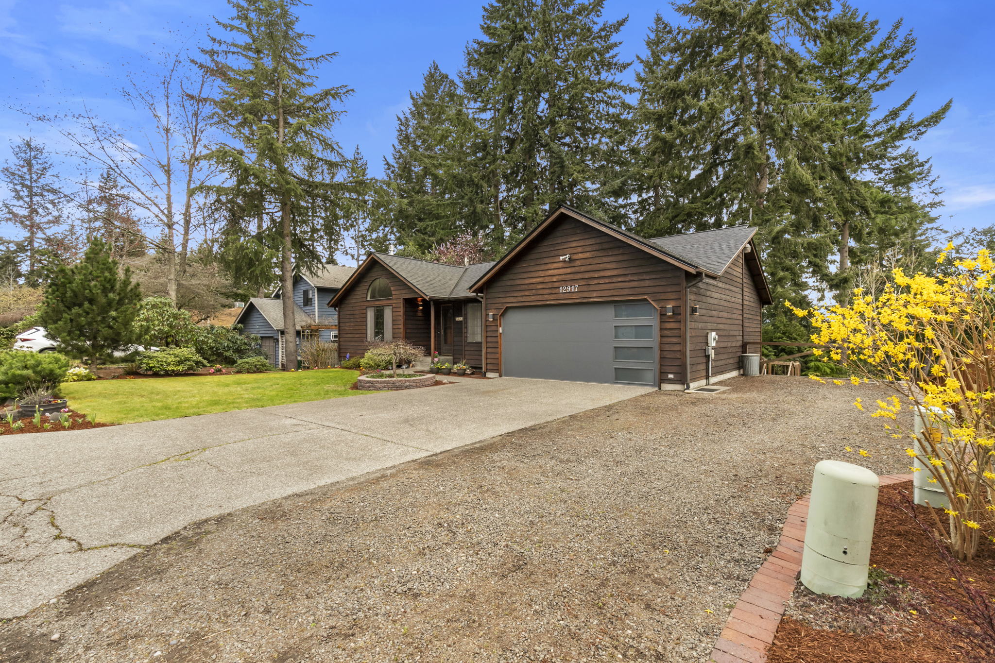 12917 Avante Dr NW, Silverdale, WA 98383, USA Photo 2