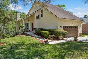 Welcome to 12917 Julington Road