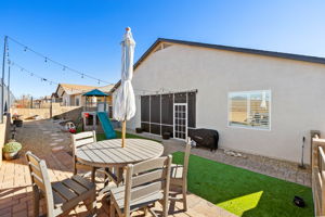 Back Patio (2)