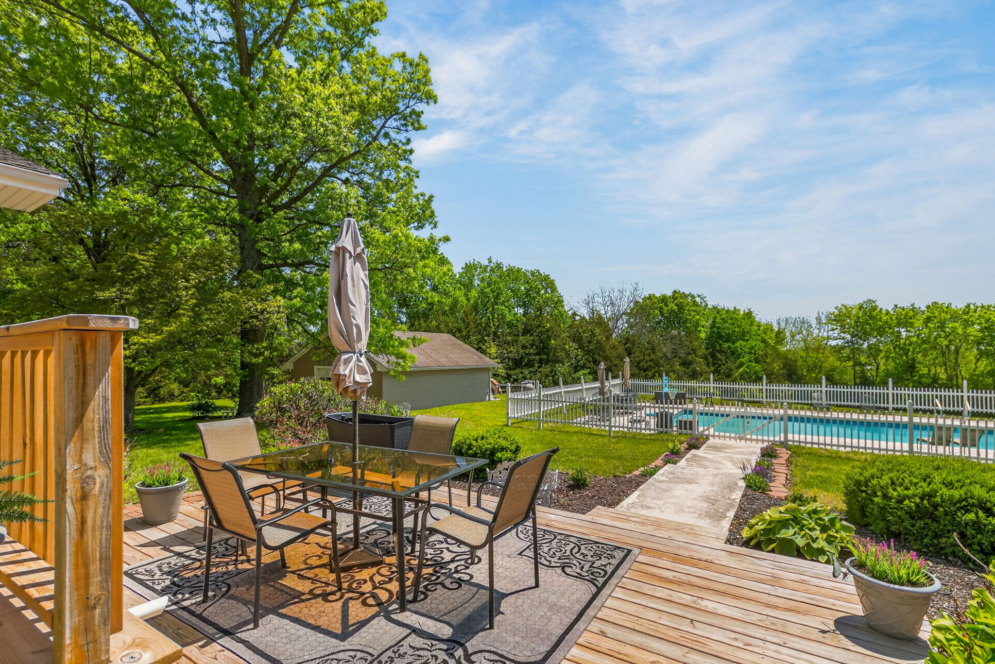 12918 Lakeland Dr-009