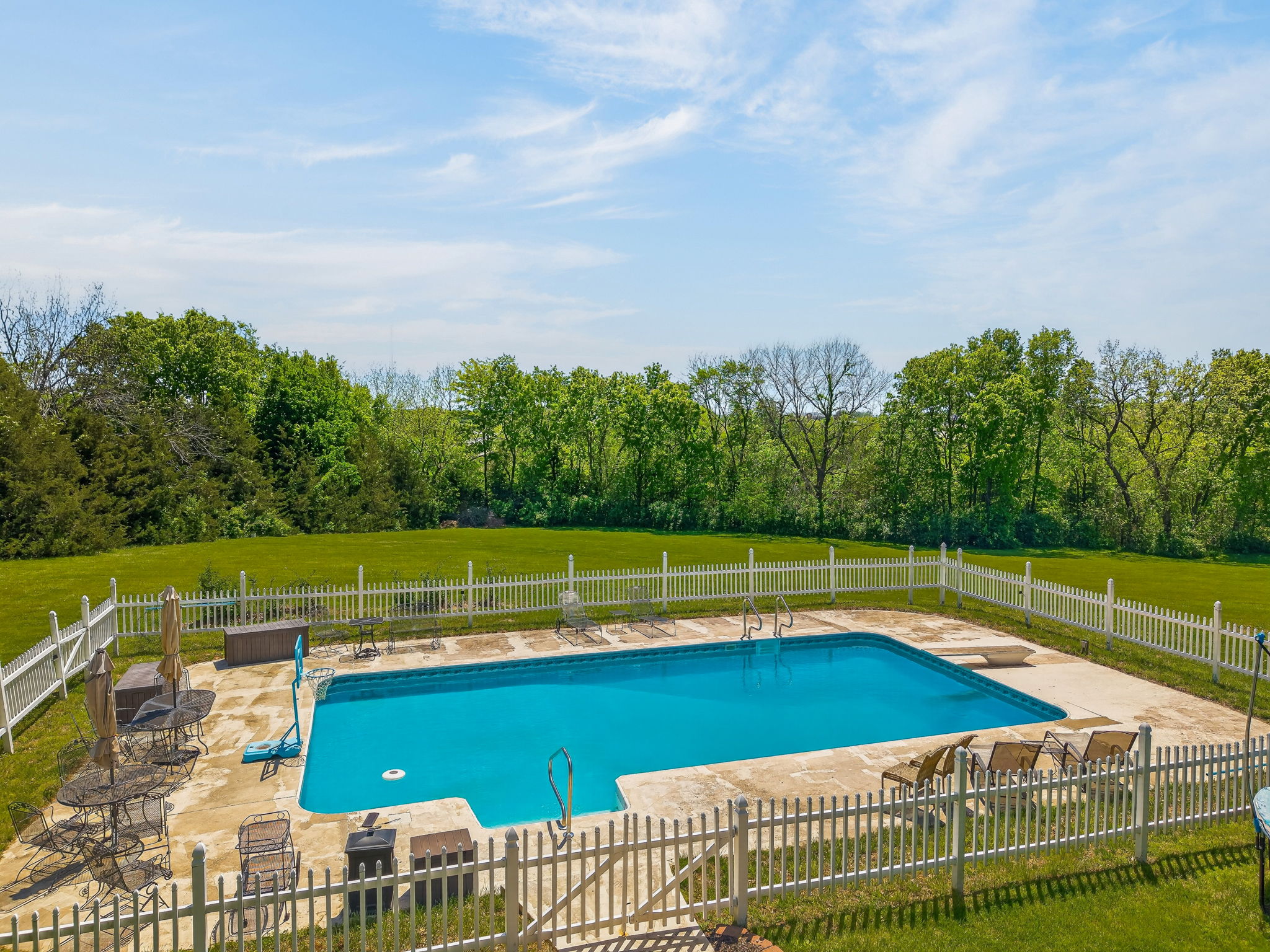 12918 Lakeland Dr-010