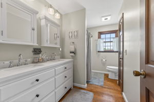 12918 Lakeland Dr-048