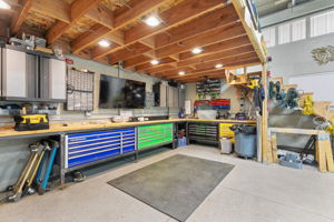 RV Garage Workshop