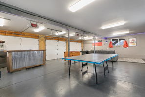Garage/Game Room