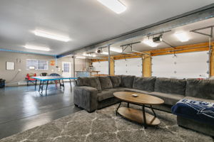 Garage/Game Room