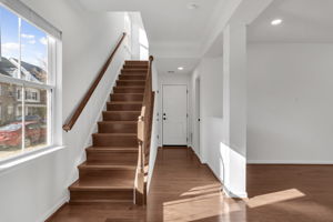 Foyer/Sitting Room