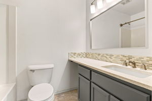  Photo 31