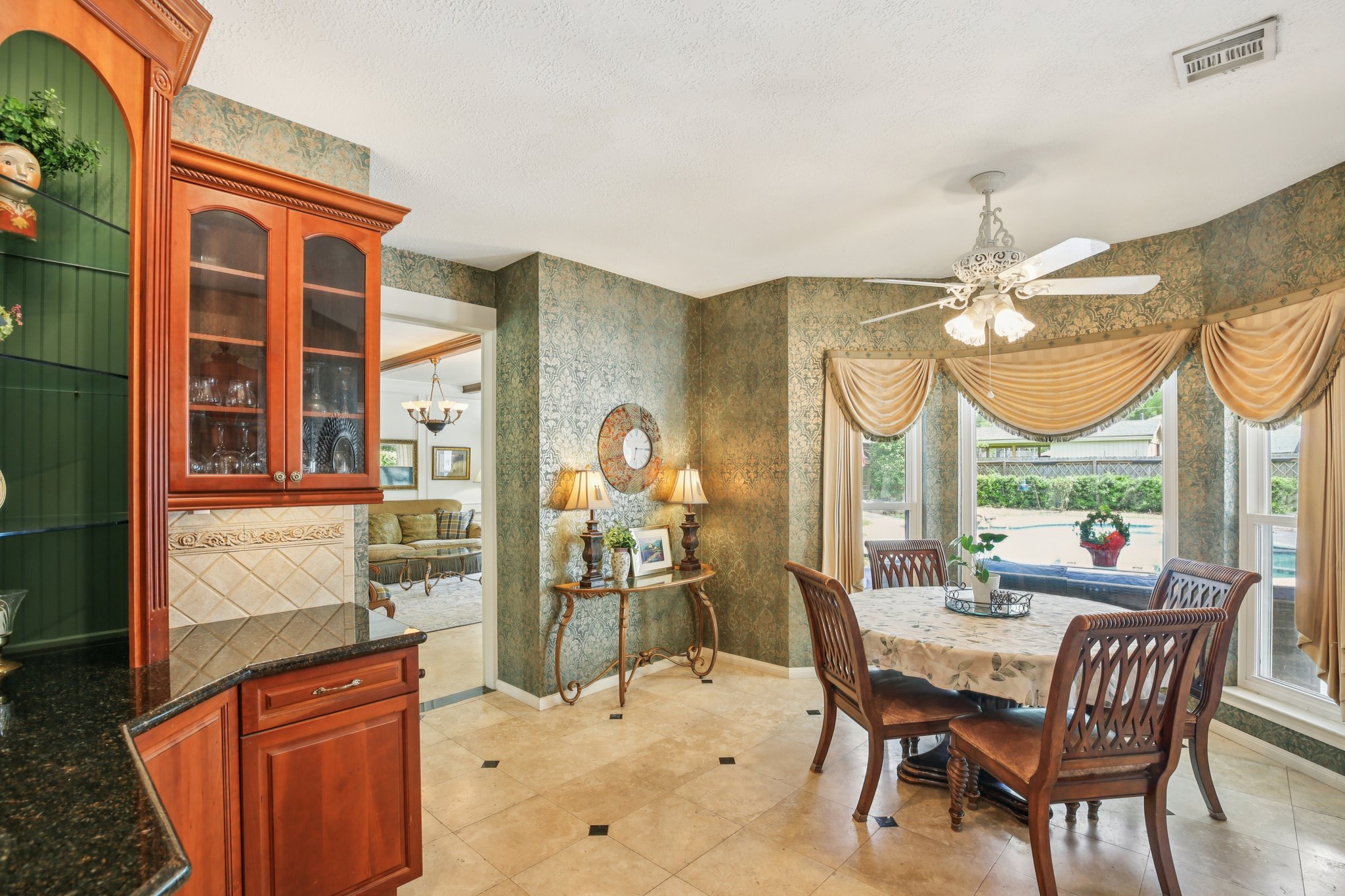 Lynn Haven St-S1504-012.jpg