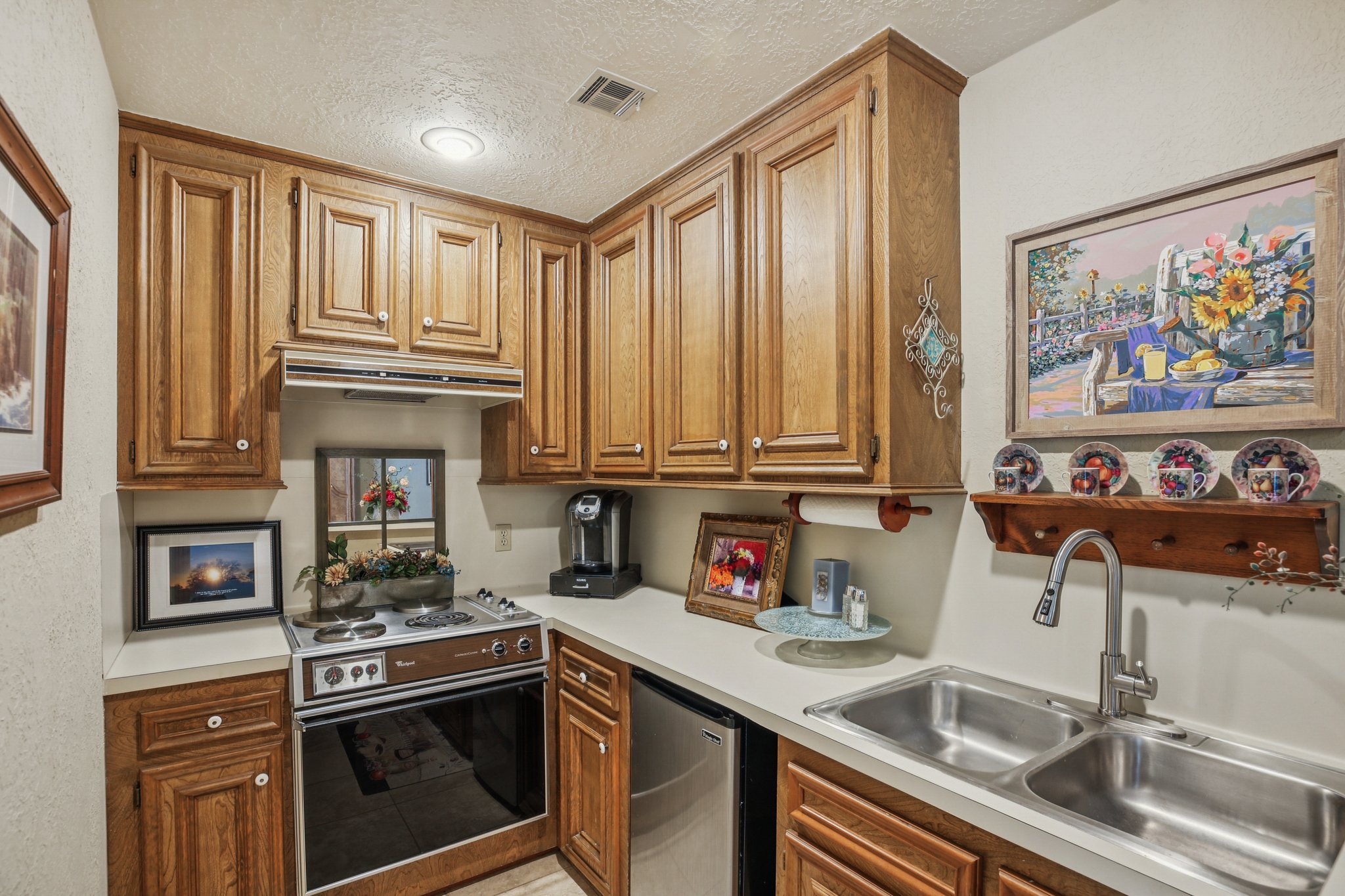 Lynn Haven St-S1504-032rr.jpg