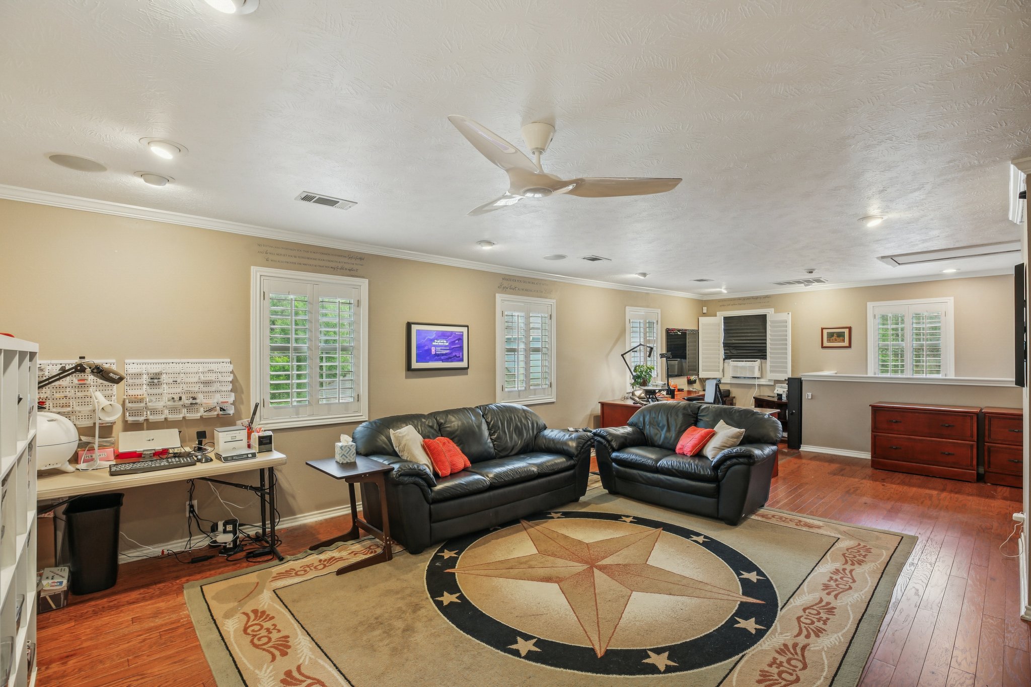 Lynn Haven St-S1504-033rr.jpg