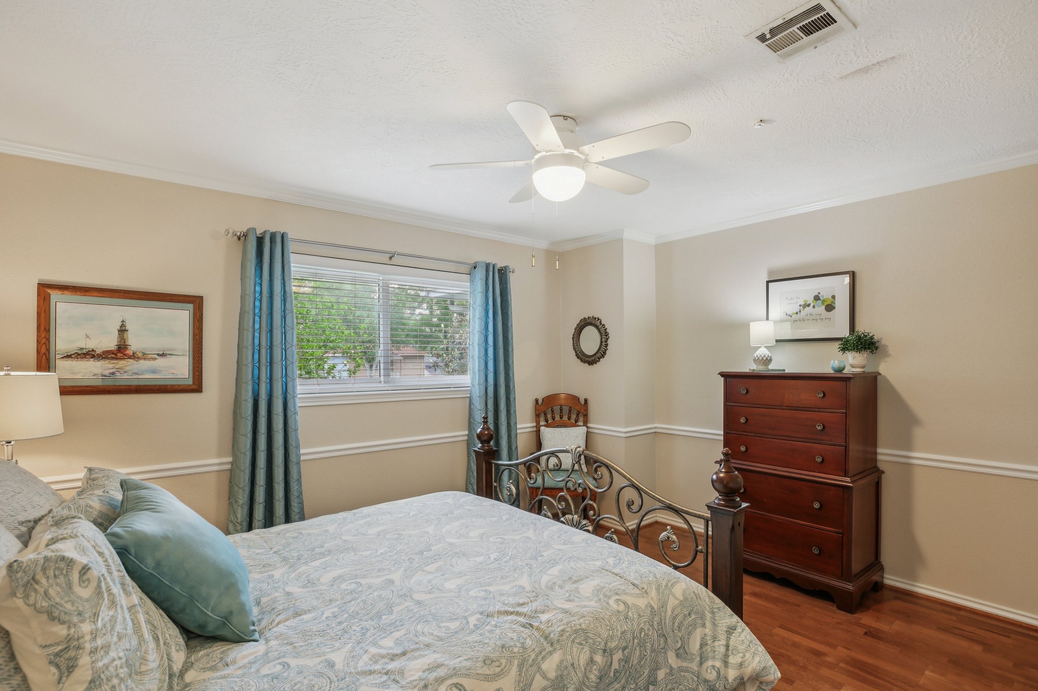 Lynn Haven St-S1504-037rr.jpg