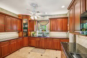 Lynn Haven St-S1504-016.jpg