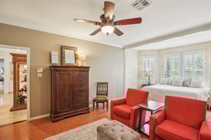 Lynn Haven St-S1504-019.jpg