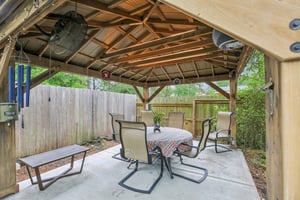 Lynn Haven St-S1504-045.jpg