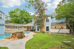 Lynn Haven St-S1504-050.jpg