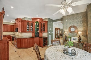 Lynn Haven St-S1504-014r.jpg