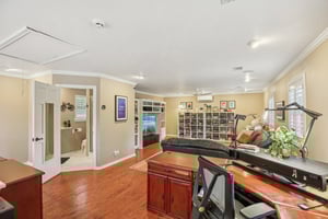 Lynn Haven St-S1504-035r.jpg