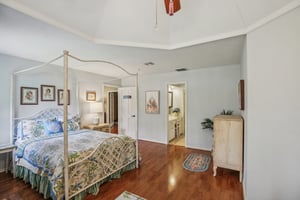 Lynn Haven St-S1504-022rr.jpg