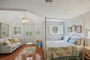 Lynn Haven St-S1504-023rr.jpg