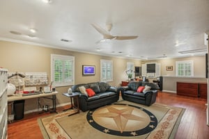 Lynn Haven St-S1504-033rr.jpg