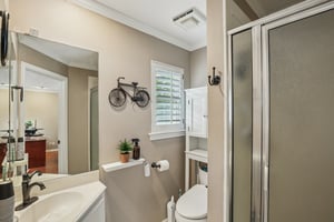 Lynn Haven St-S1504-044rr.jpg