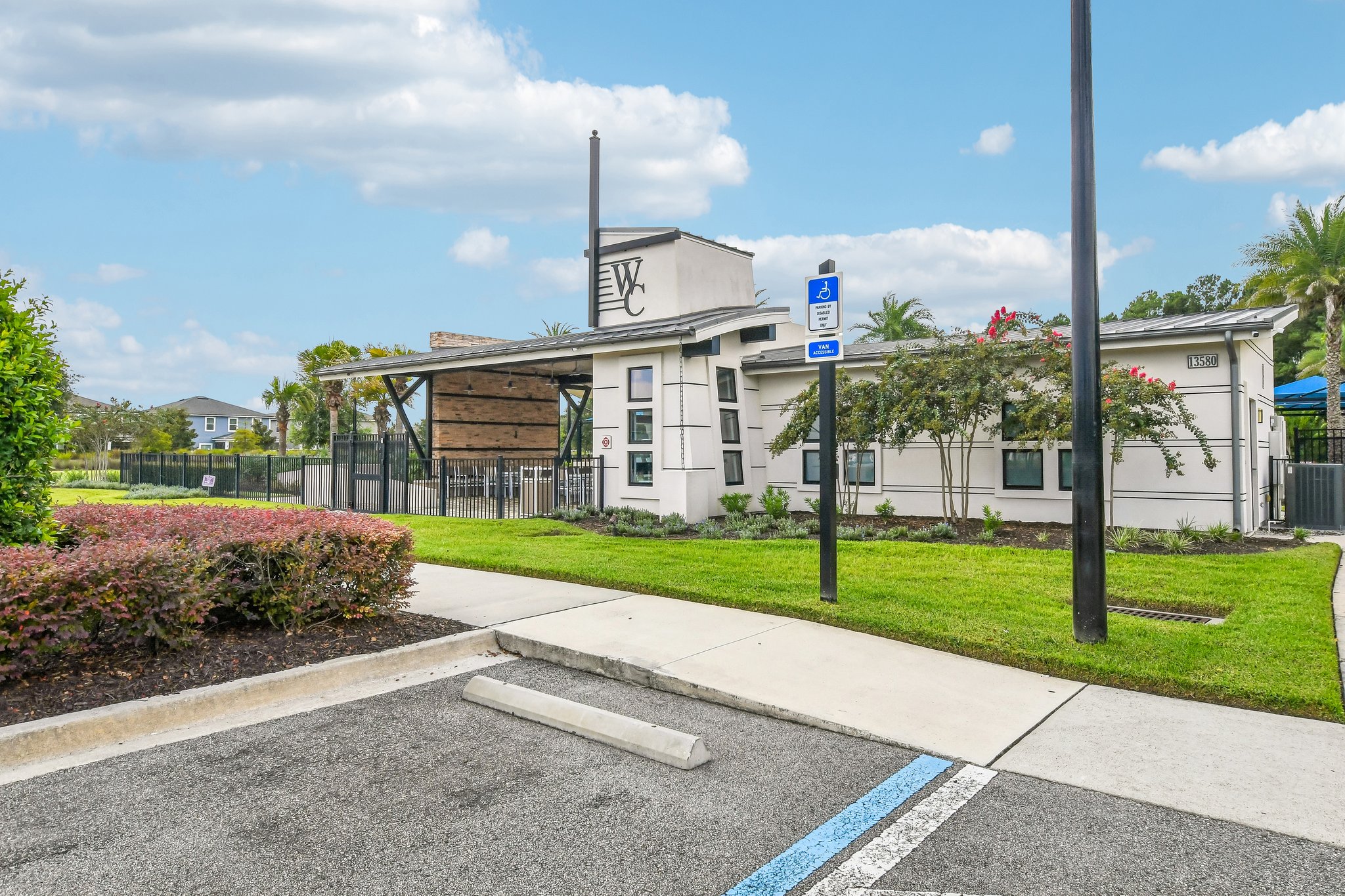Holsinger Blvd-0808-902.jpg