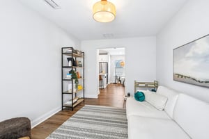 Holsinger Blvd-S0808-032.jpg