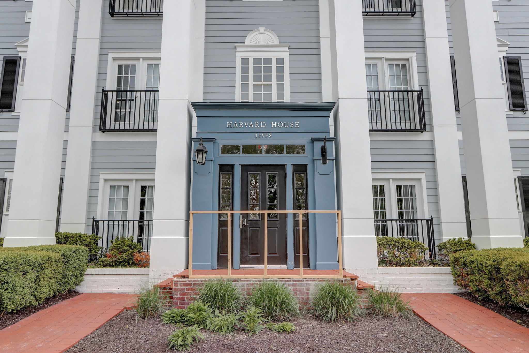 University Crescent 3B-006