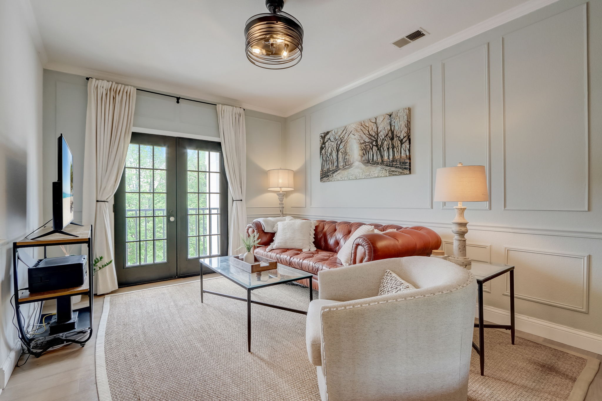 University Crescent 3B-011