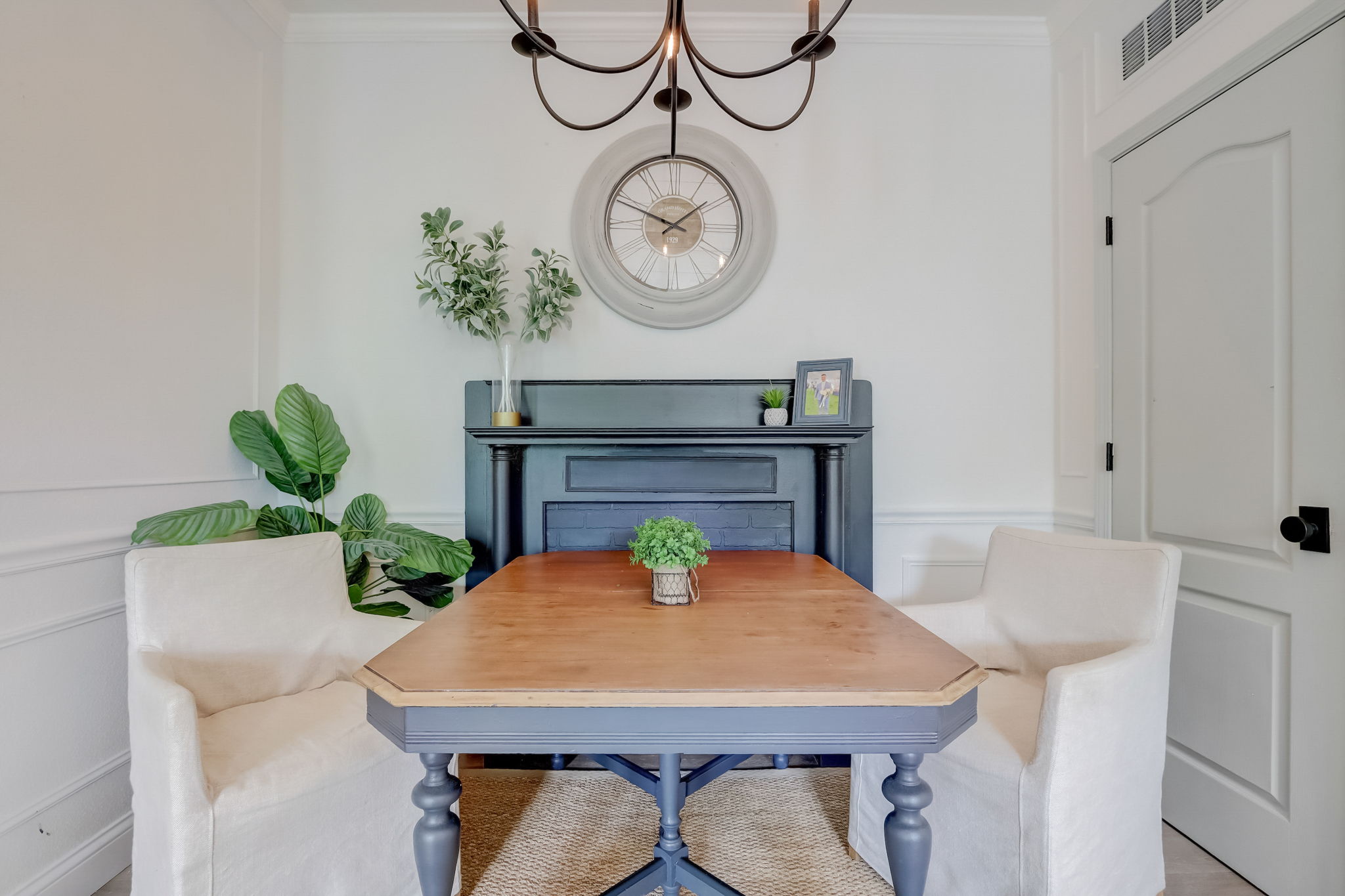 University Crescent 3B-015