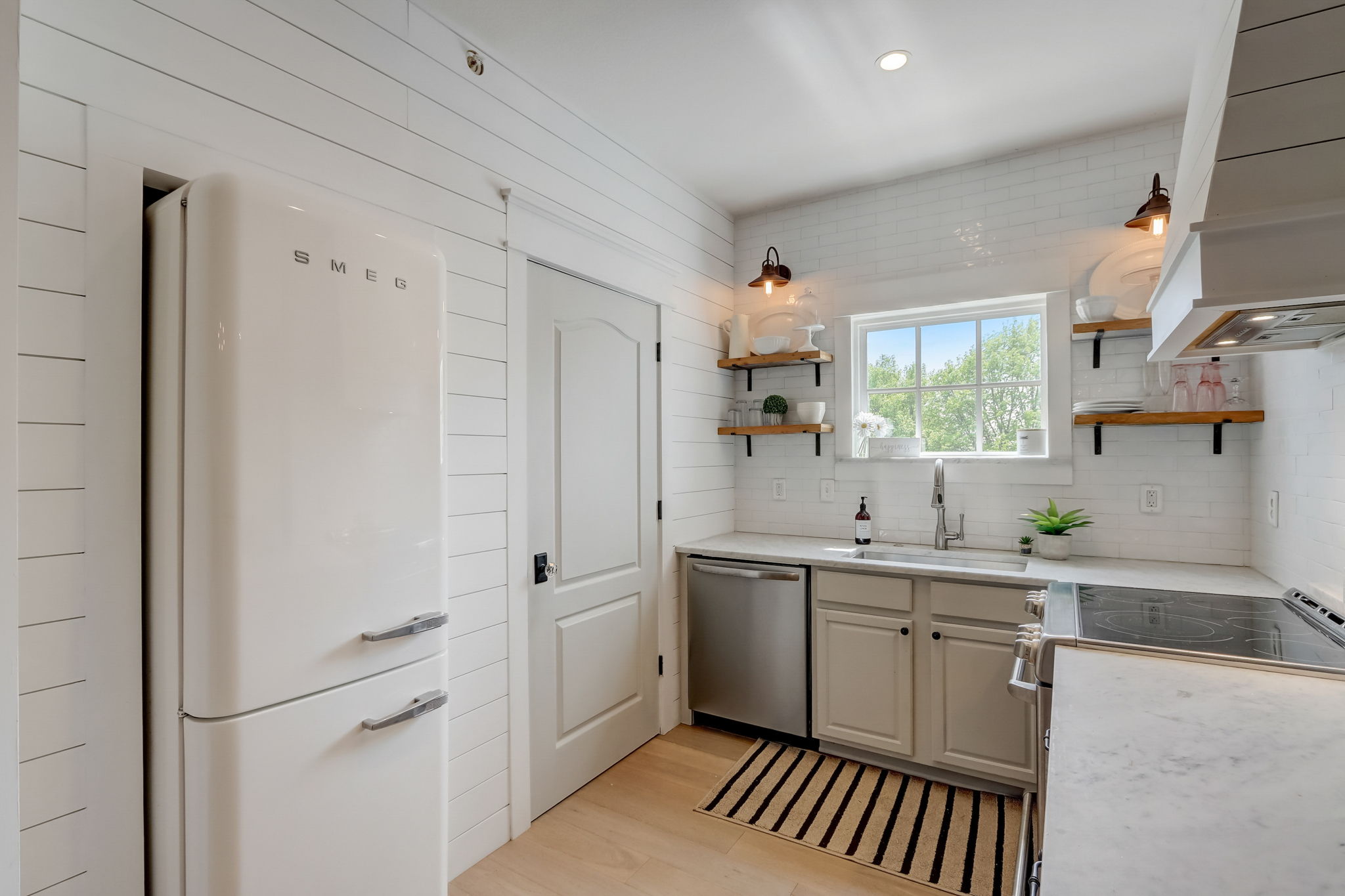 University Crescent 3B-022