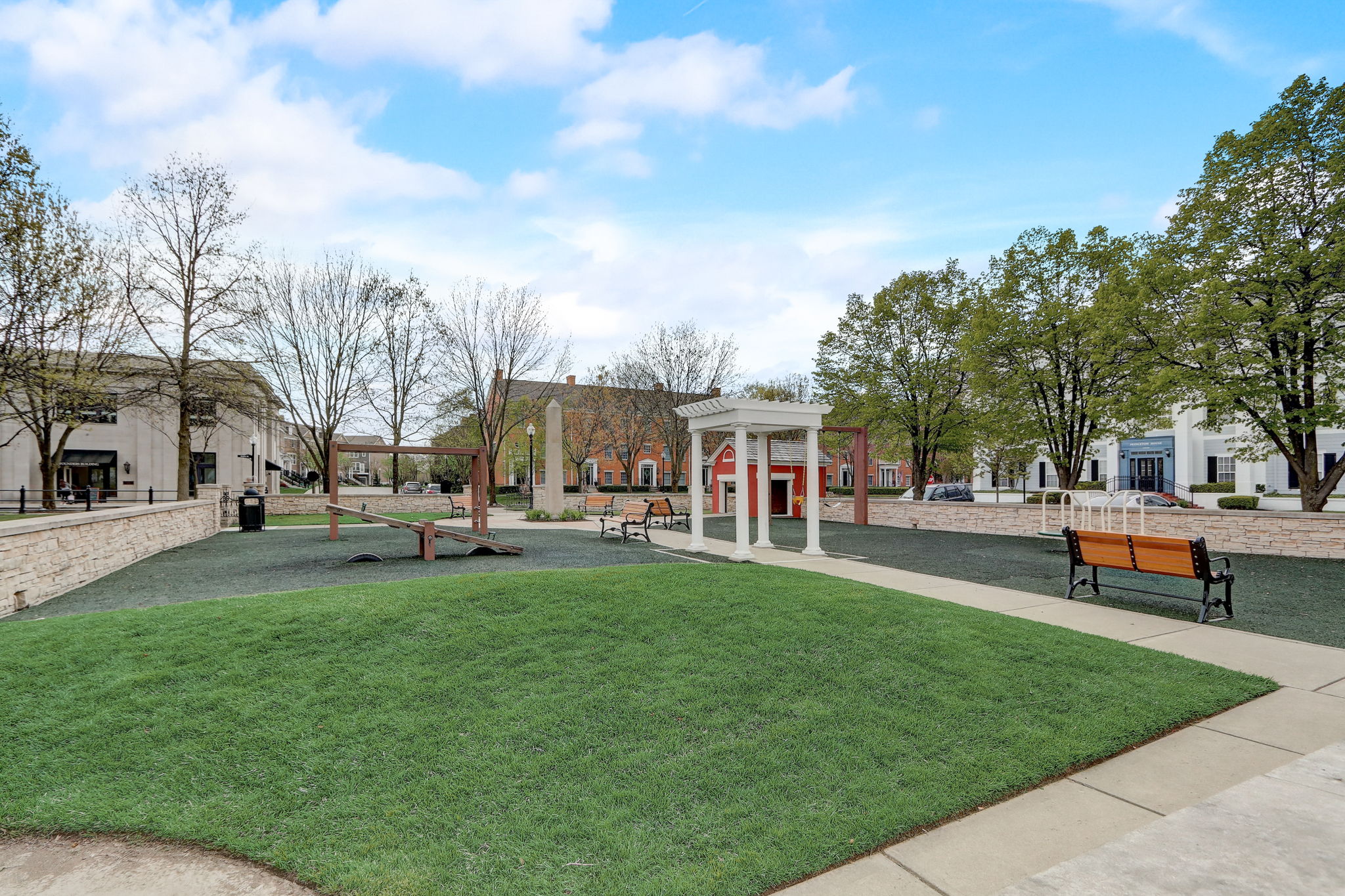 University Crescent 3B-038