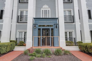 University Crescent 3B-006