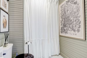 University Crescent 3B-029