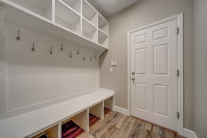  Photo 24