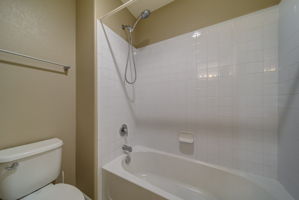  Photo 39
