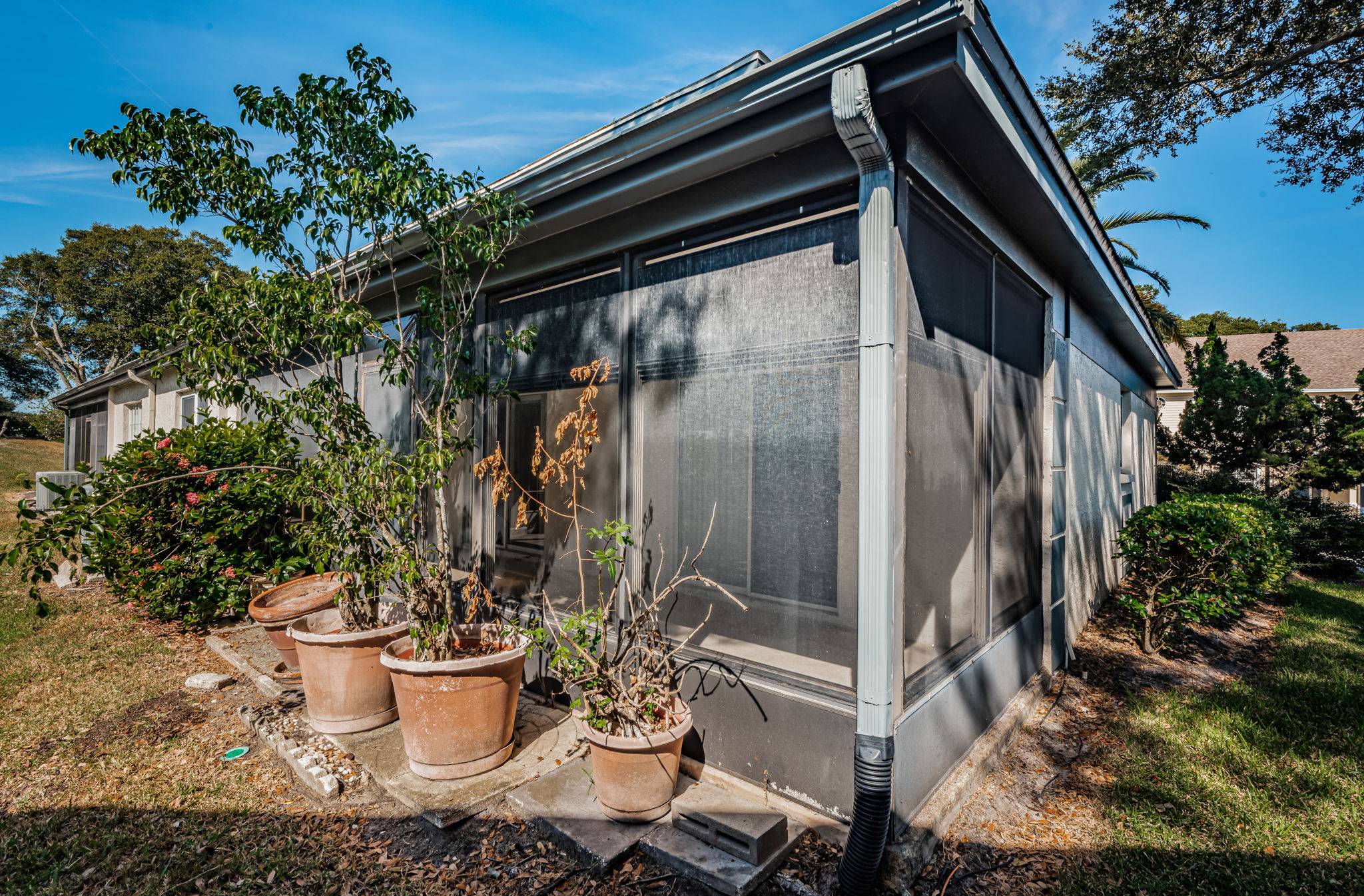 Side Exterior-2